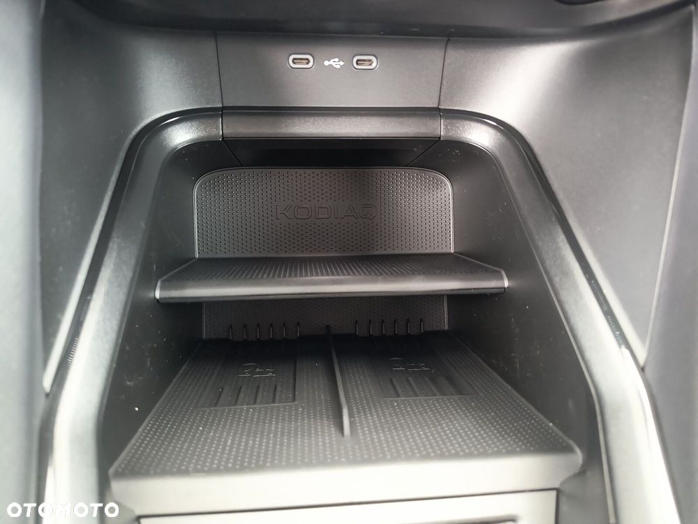 Skoda Kodiaq 2.0 TSI 4x4 Drive DSG - 36