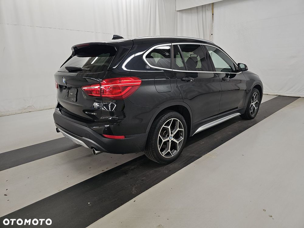 BMW X1 - 5