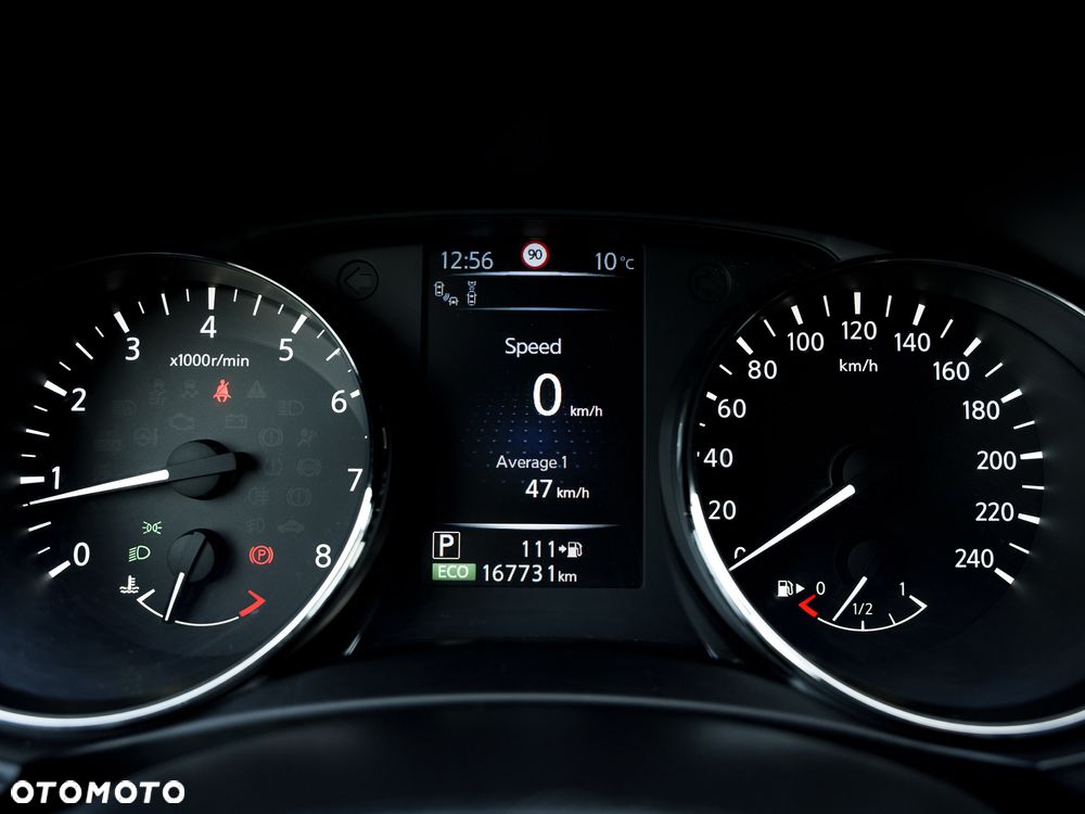 Nissan Qashqai 1.2 DIG-T TEKNA+ - 33