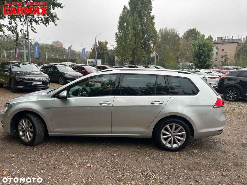 Volkswagen Golf - 5