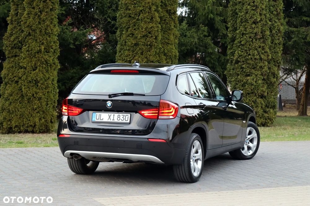BMW X1 xDrive20d - 10