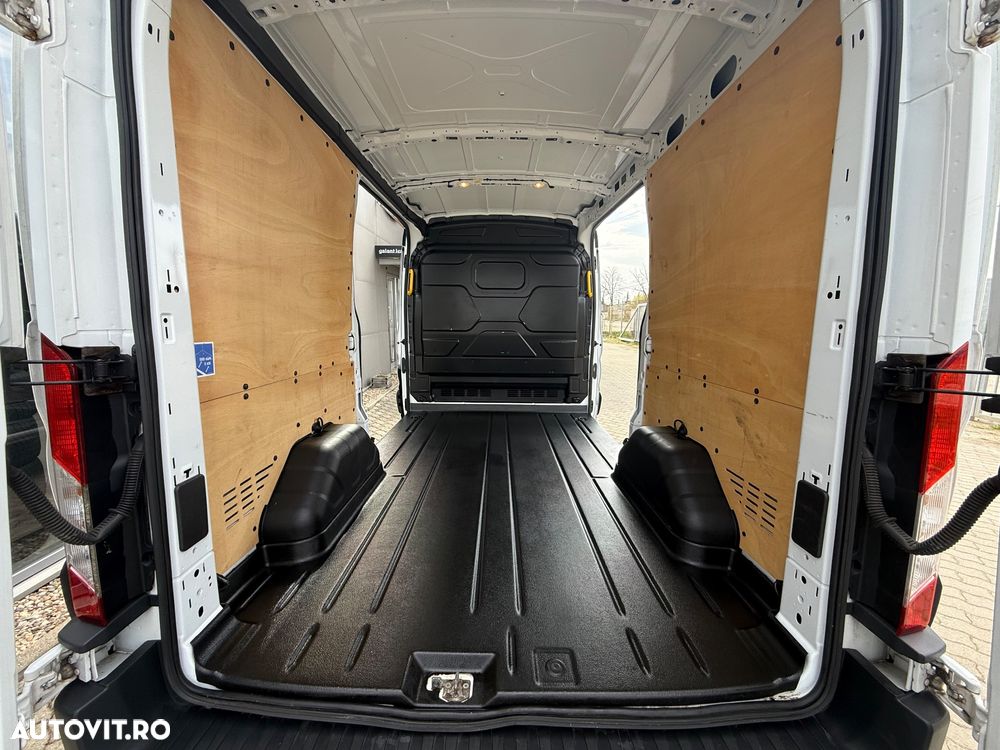 Ford Transit L3 Furgon DCIV RWD Trend - 4