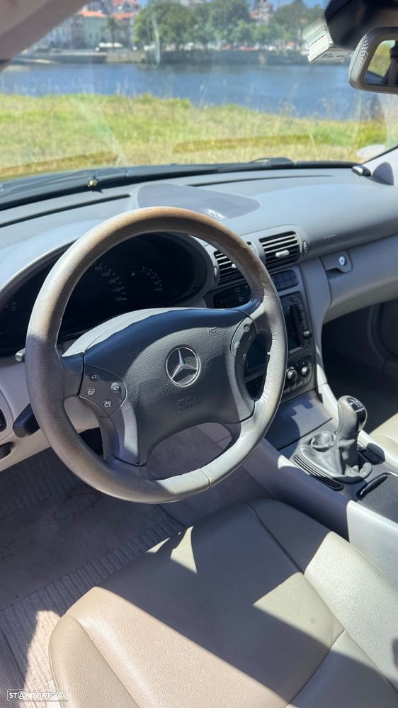 Mercedes-Benz C 220 - 9