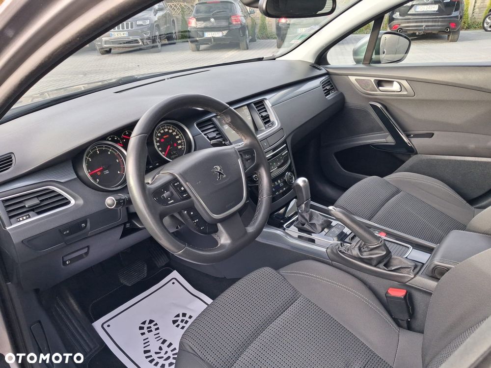 Peugeot 508 SW BlueHDi 120 EAT6 Stop&Start Allure - 15