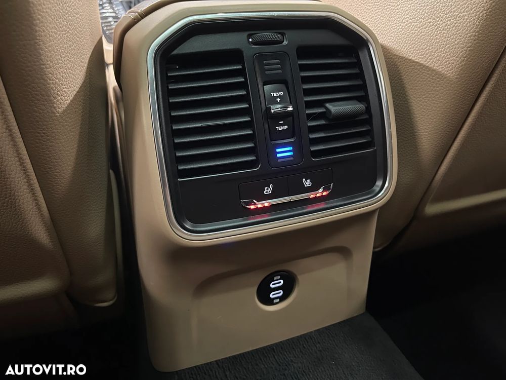 Porsche Macan S - 22