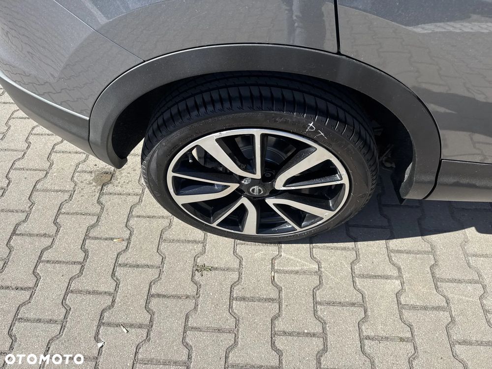 Nissan Qashqai 1.2 DIG-T Acenta EU6 - 17