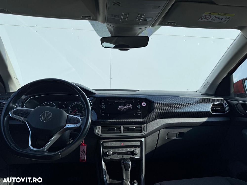 Volkswagen T-Cross - 10