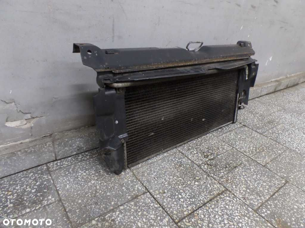 VW T4 MULTIVAN CARAVELLE 91-99 1.9 2.4 CHLODNICA WENTYLATOR PAS PRZEDNI 701422091A 701121207B - 2