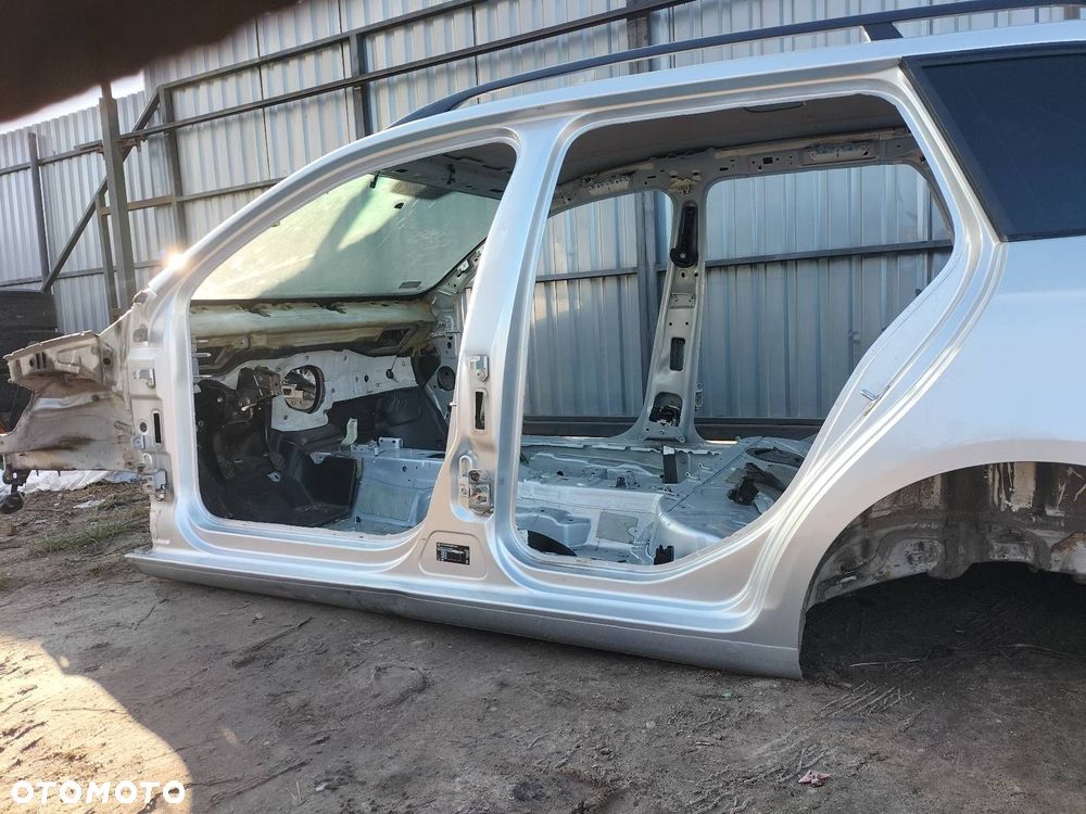 PRÓG LEWY + SŁUPEK ŚRODKOWY VOLKSWAGEN GOLF VI KOMBI LA7W - 2