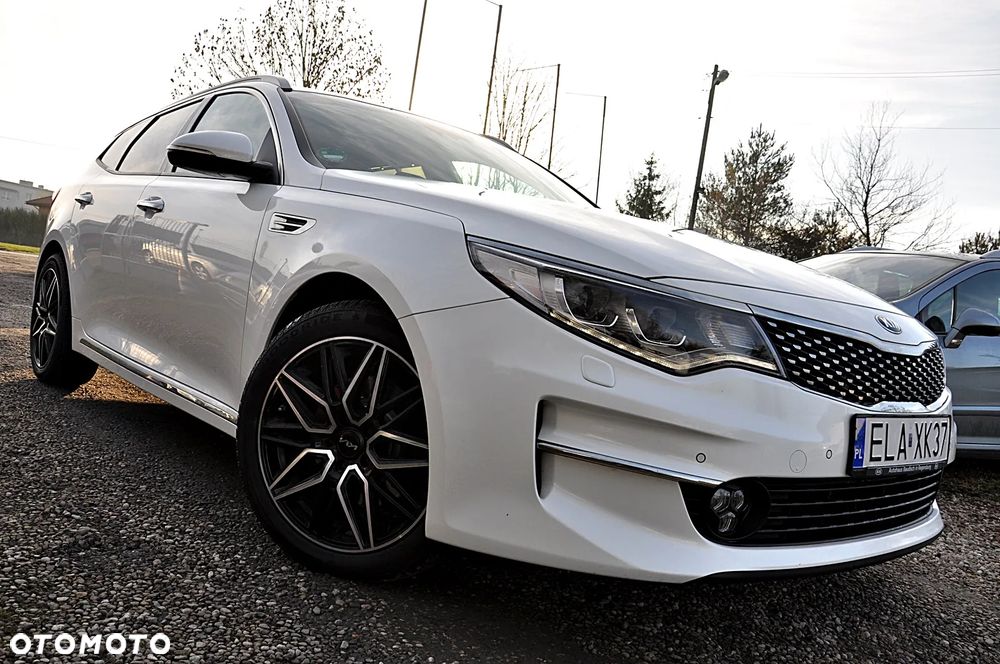 Kia Optima Sportagon 1.7 CRDI DCT Business Supreme - 9