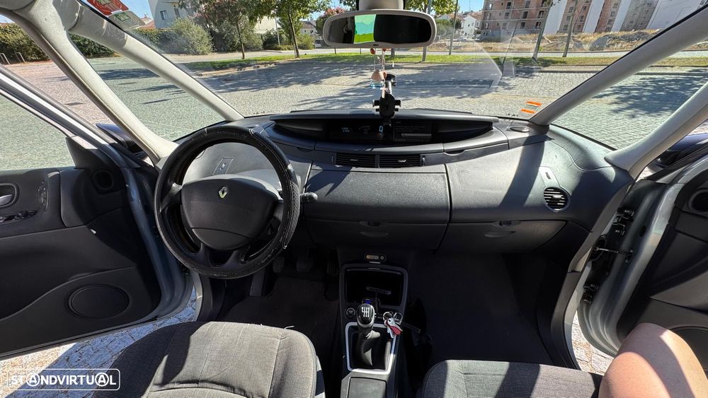 Renault Grand Espace 2.0 dCi FAP Dynamique - 15
