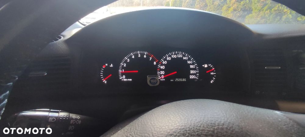 Toyota Corolla 1.4 VVT-i Dynamic - 10