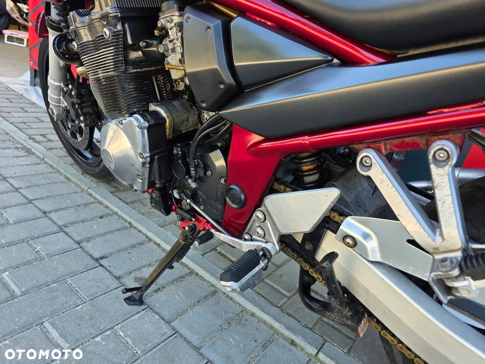 Suzuki Bandit - 10