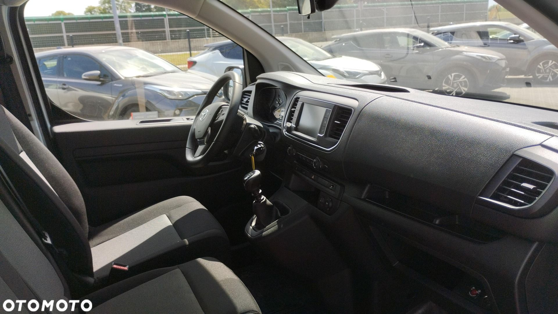 Toyota PROACE - 11