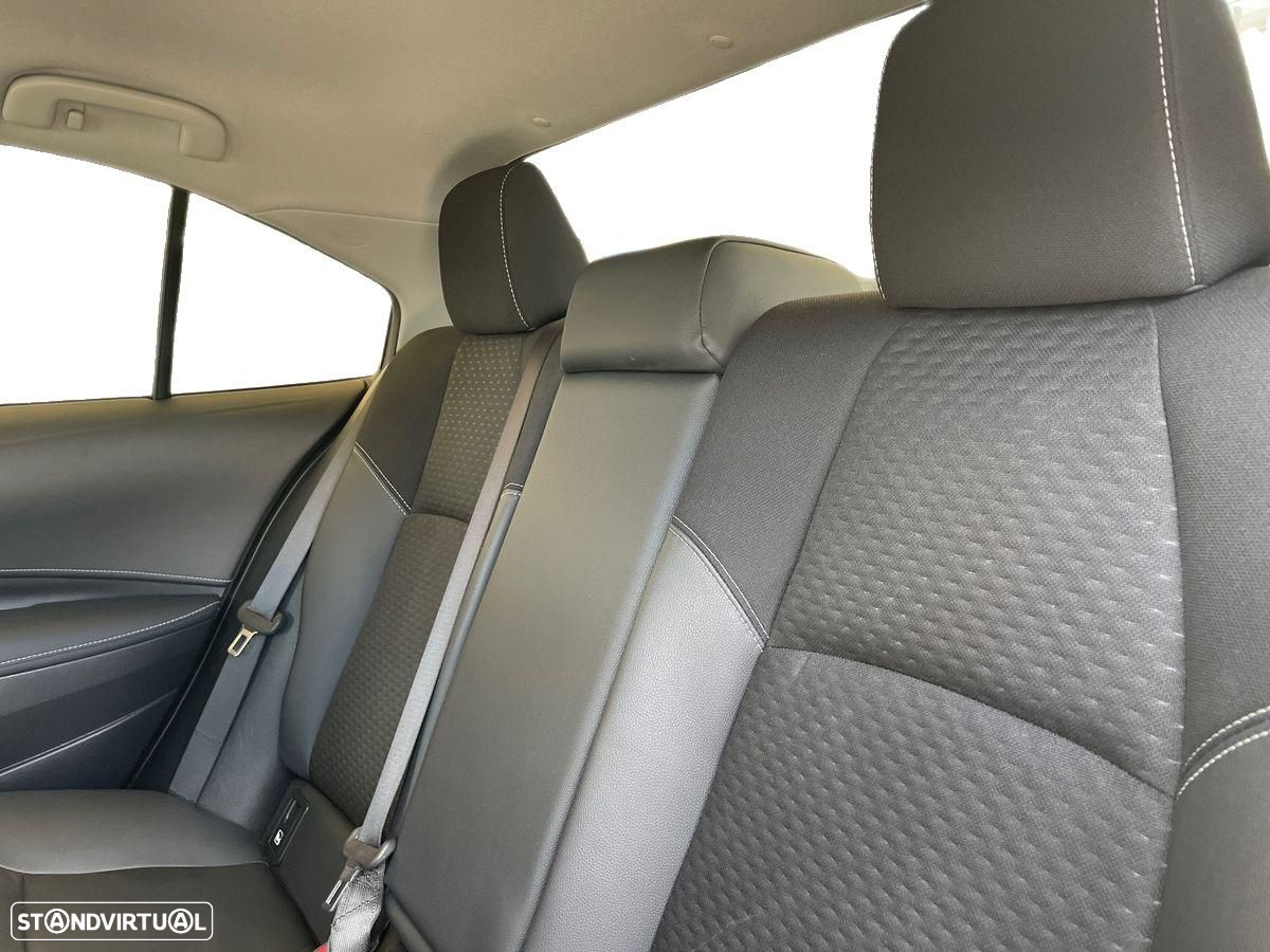 Toyota Corolla SD 1.8 Hybrid Luxury - 7
