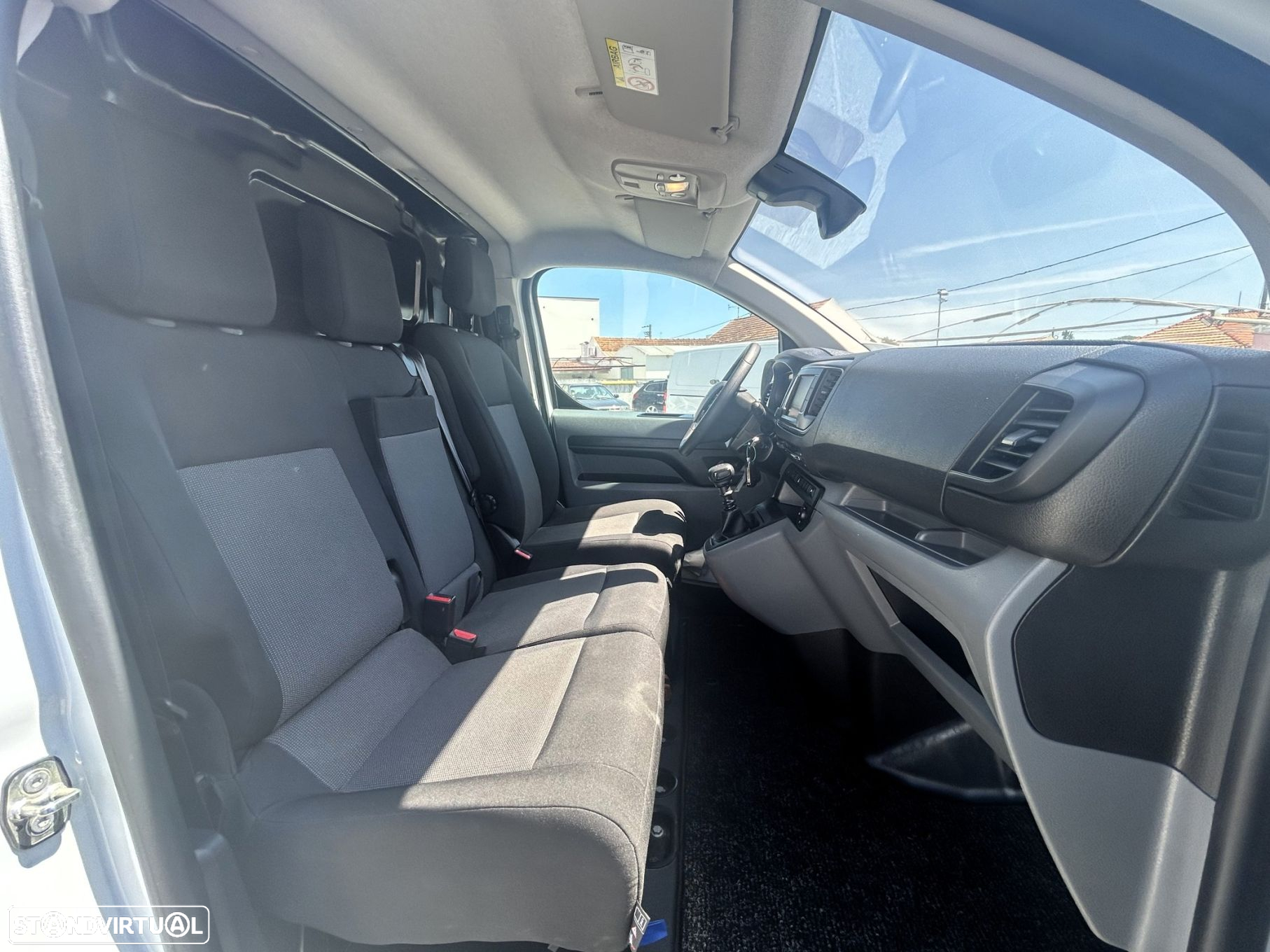 Peugeot Expert 1.5 BlueHDi L2H1 Standard - 22