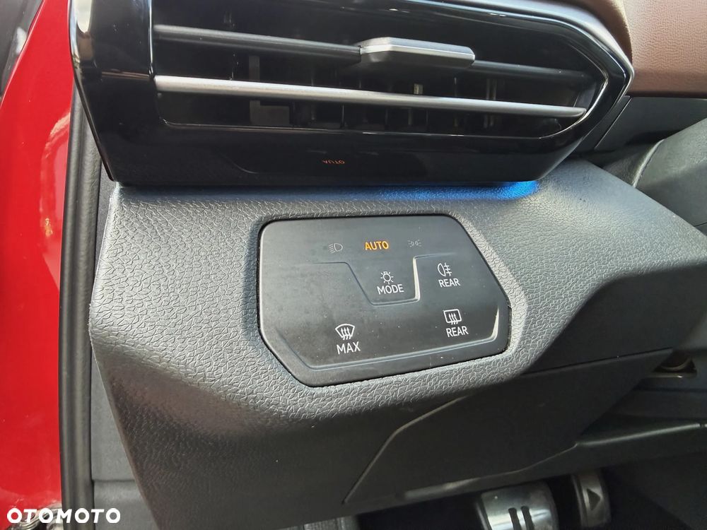 Volkswagen ID.5 77kWh Pro Performance - 16