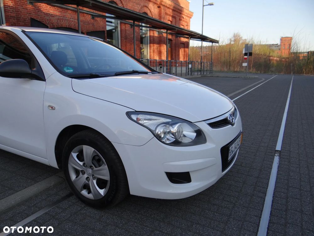Hyundai i30 1.4 Classic - 12