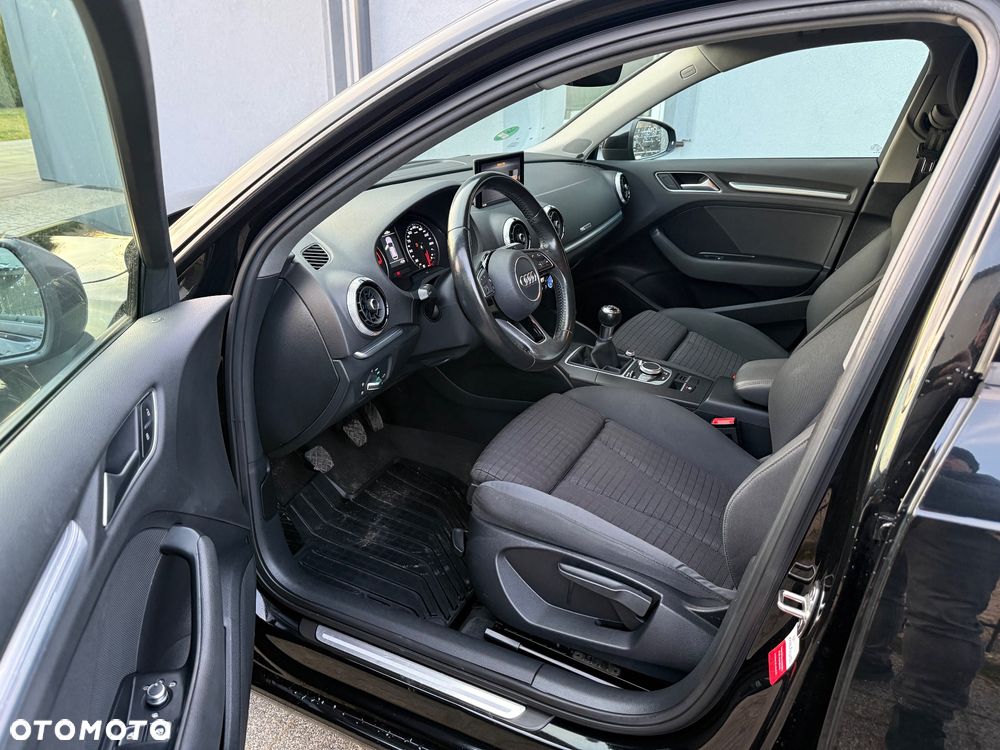 Audi A3 Sportback 1.6 TDI(clean diesel) Ambition - 6