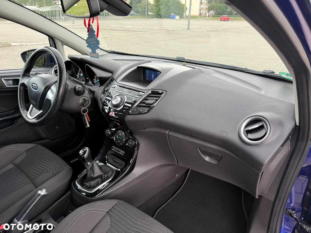 Ford Fiesta 1.0 EcoBoost STart-Stop Titanium - 13