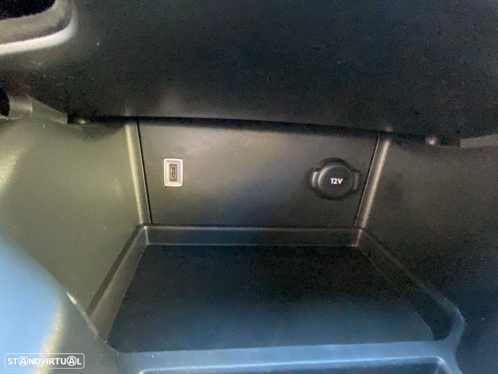 DS DS7 1.5 BlueHDi Performance Line EAT8 - 15