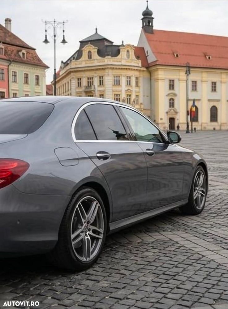 Mercedes-Benz E 220 d 4MATIC Aut. - 1