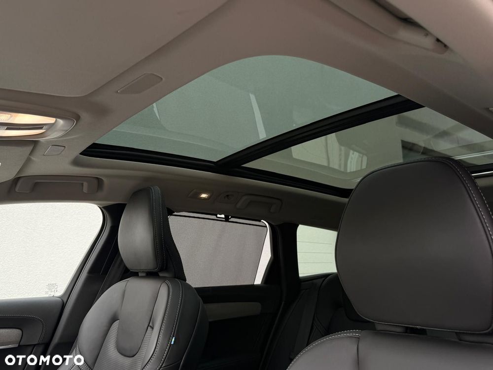 Volvo V90 - 33