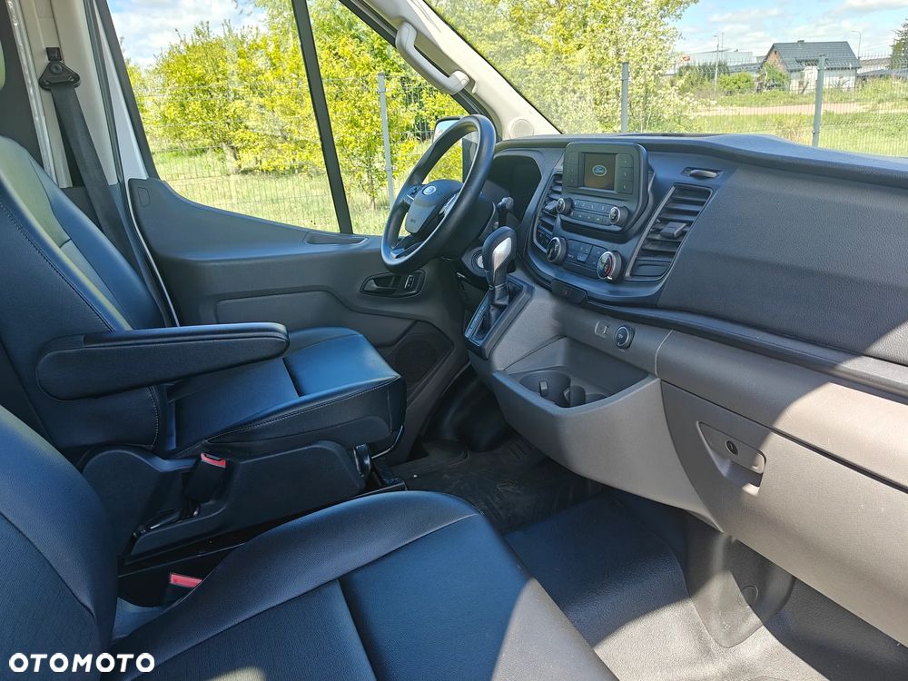 Ford Transit-250 - 10