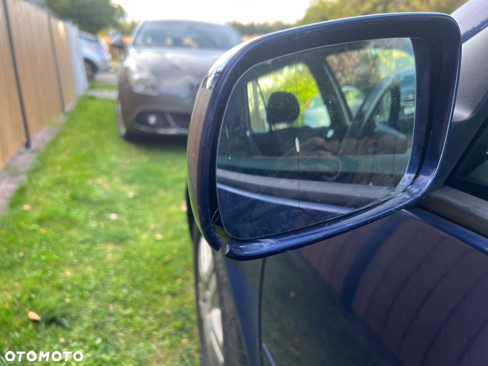 Volkswagen Golf - 15