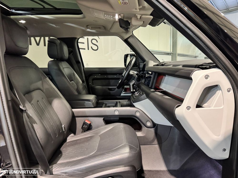 Land Rover Defender 3.0 I6 110 AWD X-Dynamic HSE - 20
