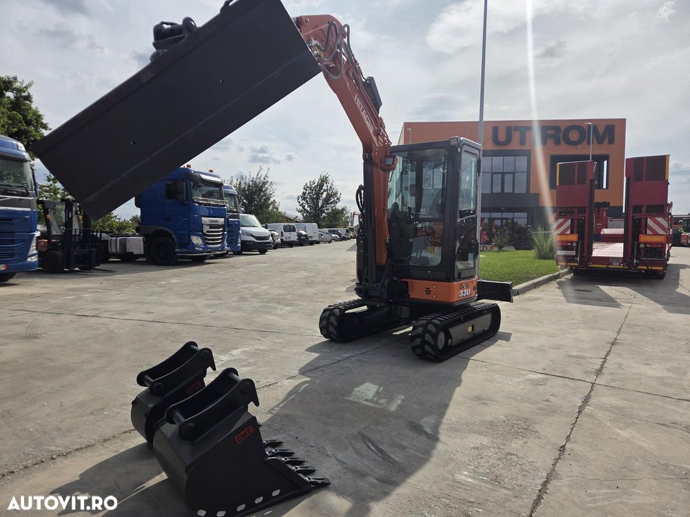 Hitachi ZX33U-6, 3,7 tone, 2023, 1.336 ore, CUPLA RAPIDA+CUPE INGUSTA si LATA NOI+CUPA TALUZ INCLIINABILA NOUA, inst picon, inst rotire atasamente pe brate, latime 1,55m, ad sapare 3,8m, ridica 2,7t, aer cond, leasing 4 ani, CA NOU-PROMOTIE 38.900 Eur+Tva - 13