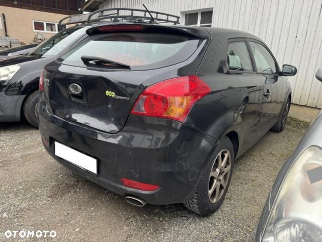 Kia ProCeed 1.6 Crdi M - 3