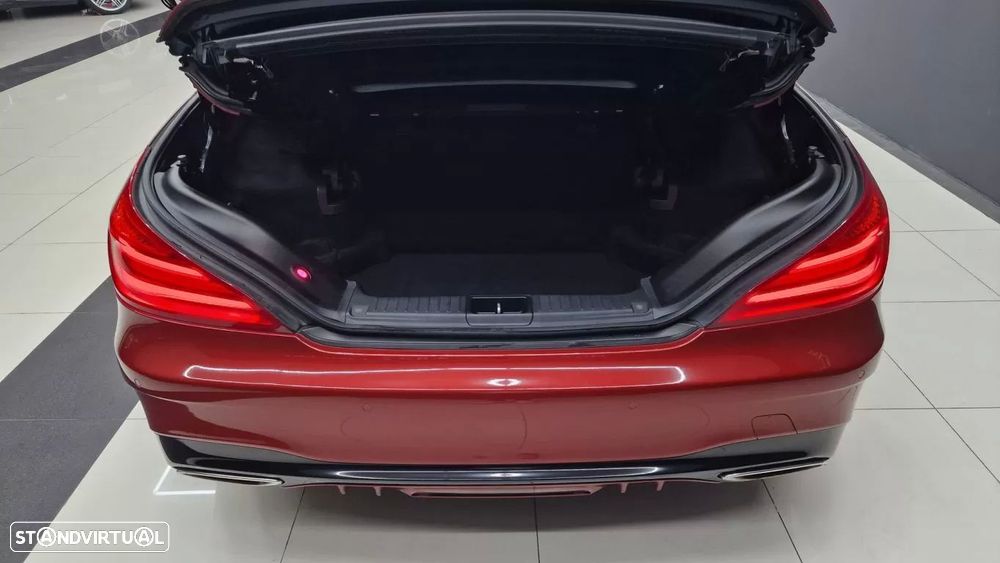 Mercedes-Benz SL 400 9G-TRONIC designo edition — fotografia 17