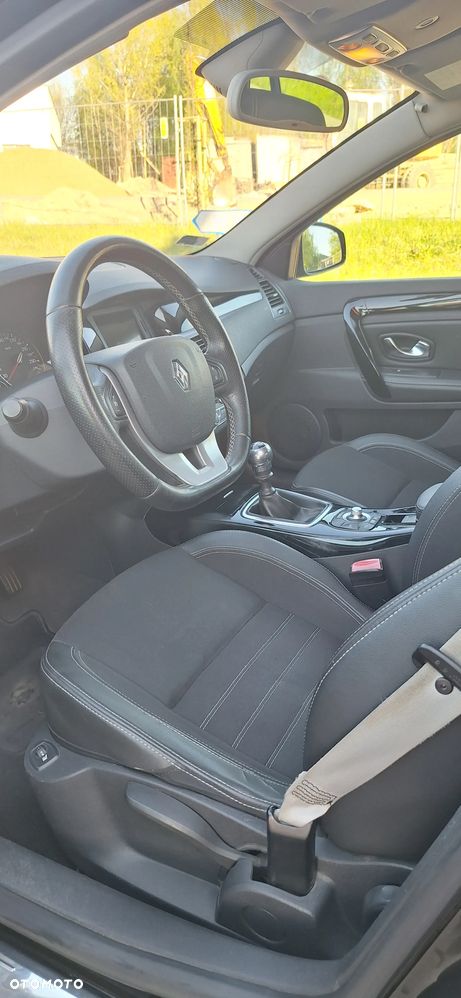 Renault Laguna 2.0 dCi Bose Edition - 10