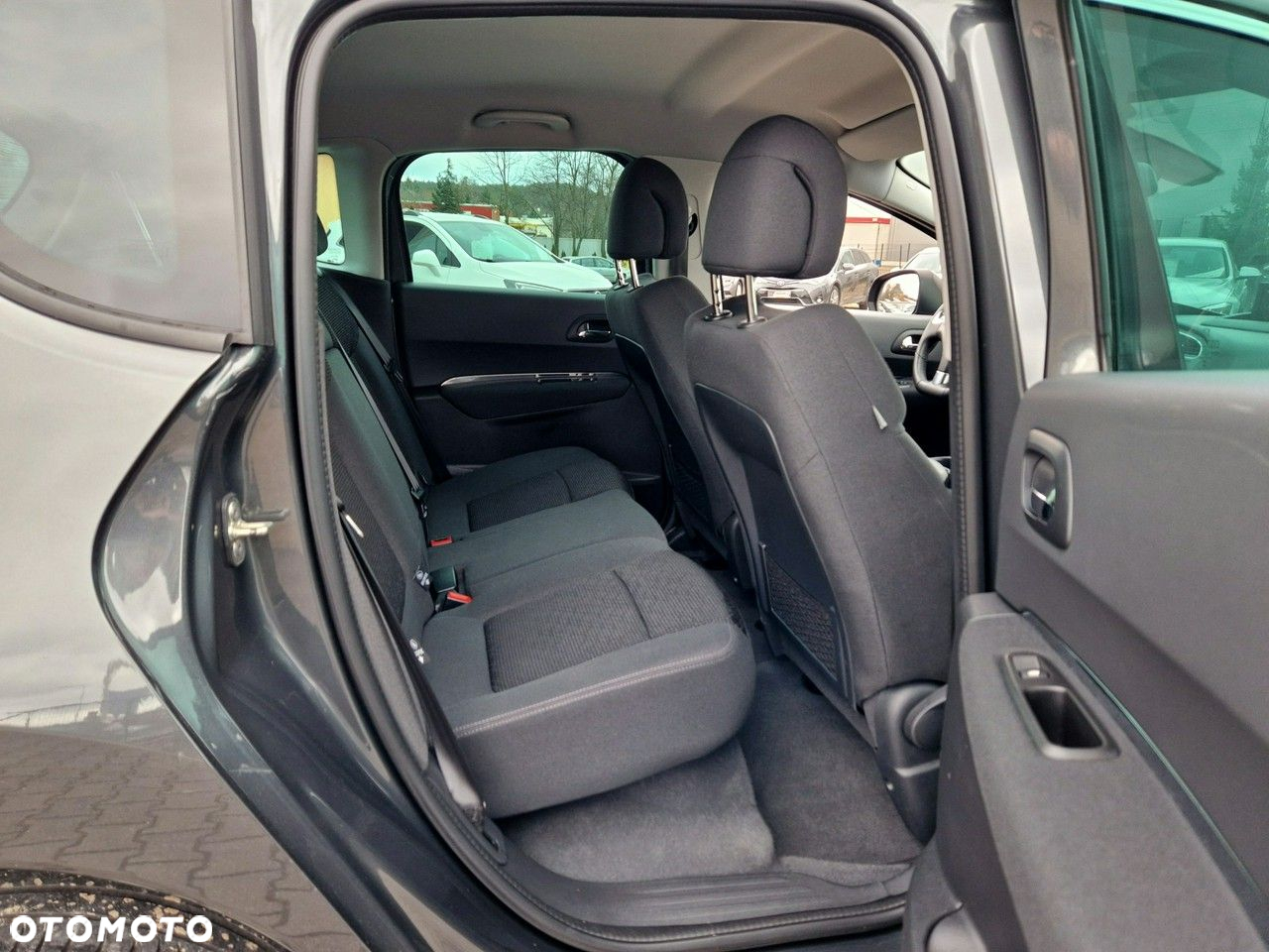 Peugeot 3008 - 22