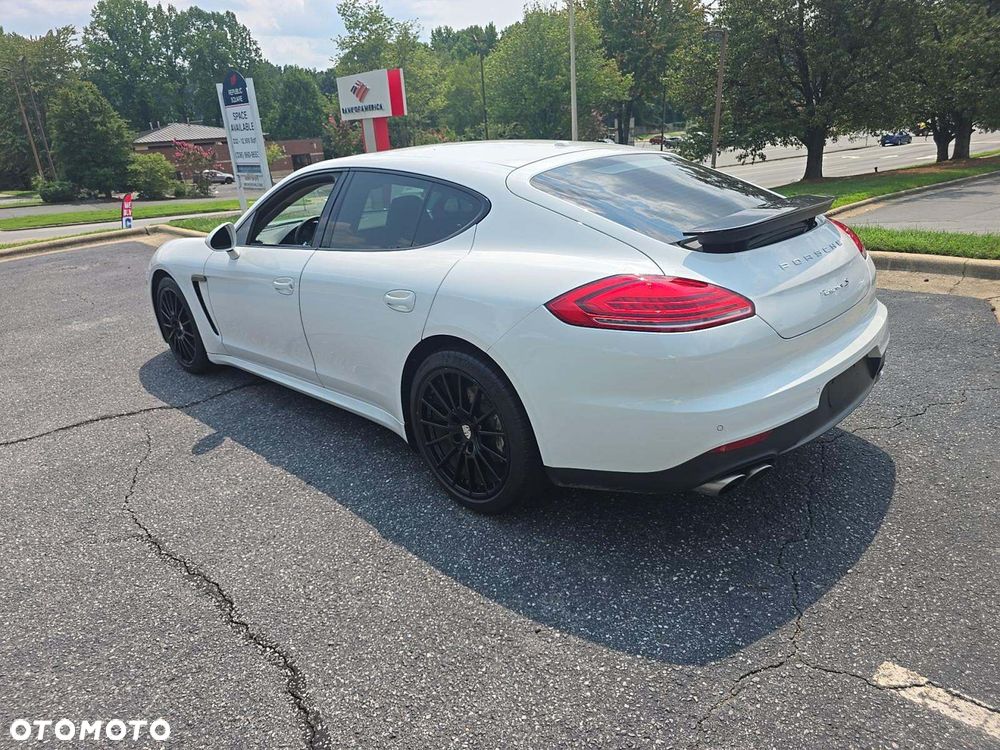Porsche Panamera S PDK - 5