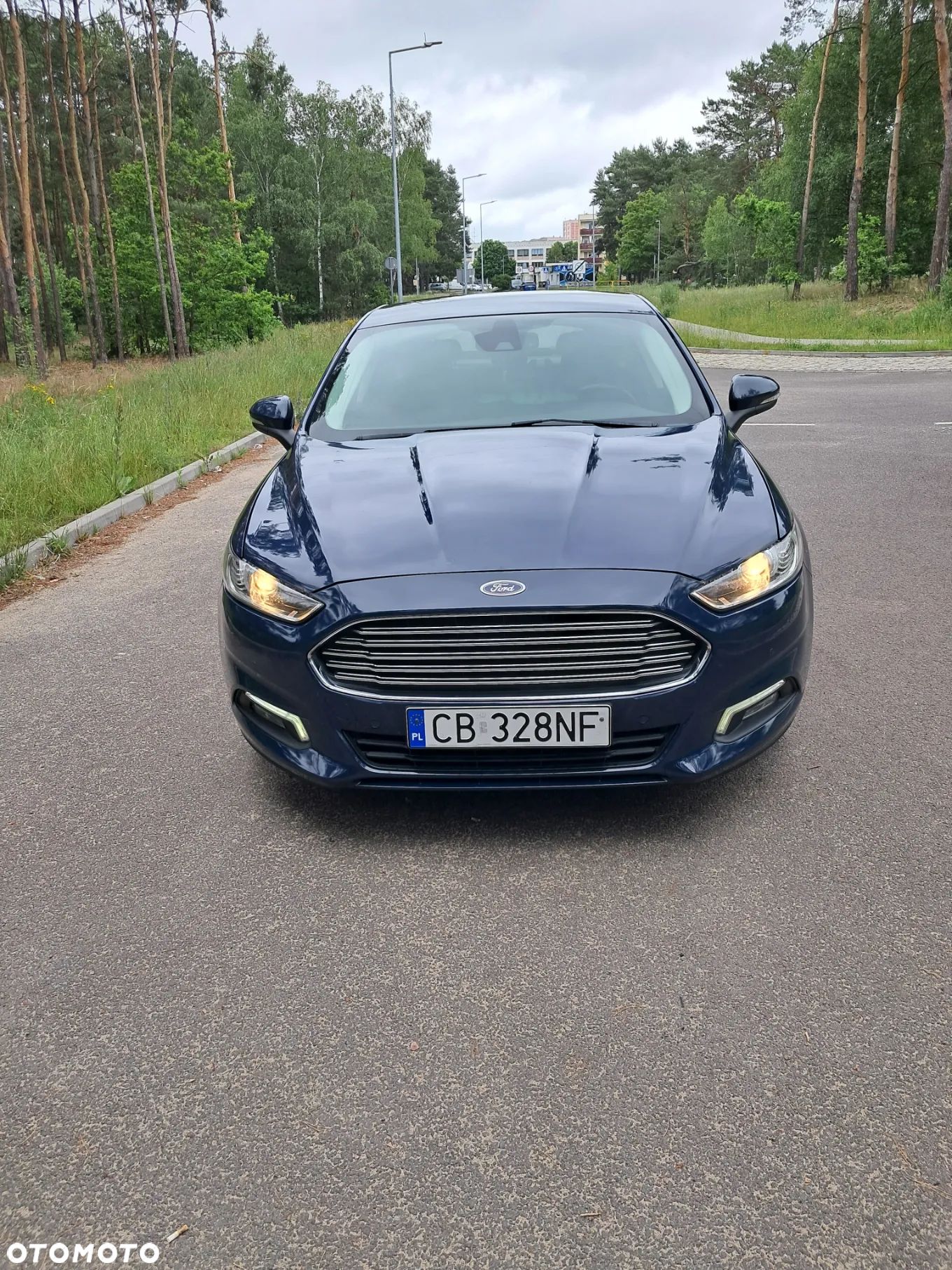 Ford Mondeo 1.5 EcoBoost Ambiente - 1
