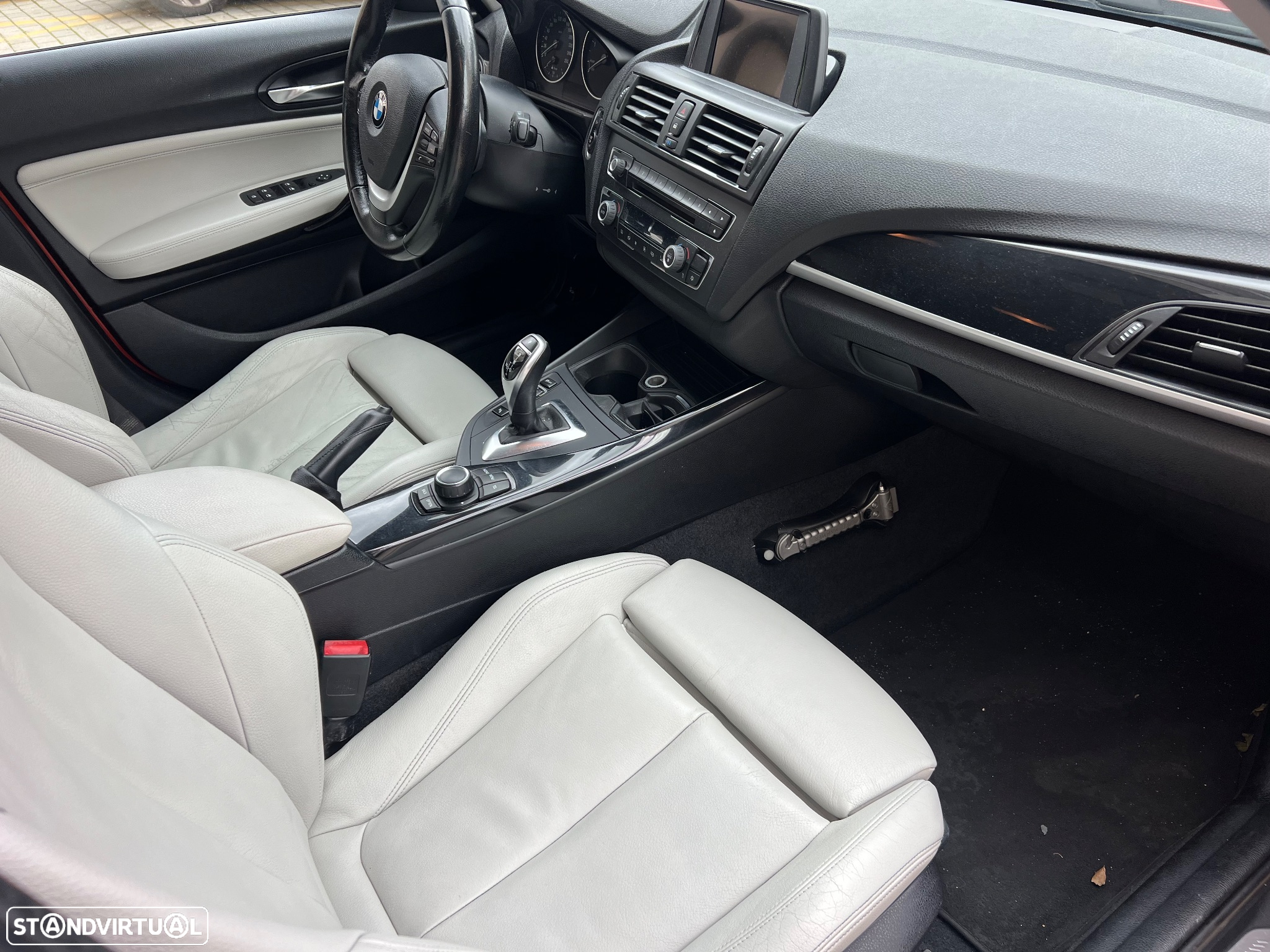 BMW 120 d Sport-Aut. Urban Line - 17