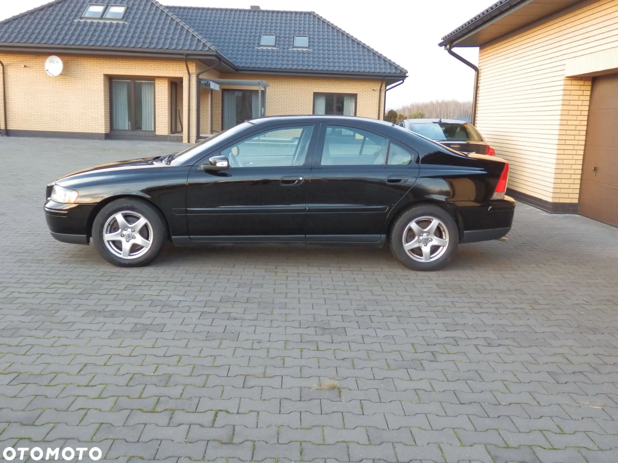 Volvo S60 2.4 Black Edition - 5