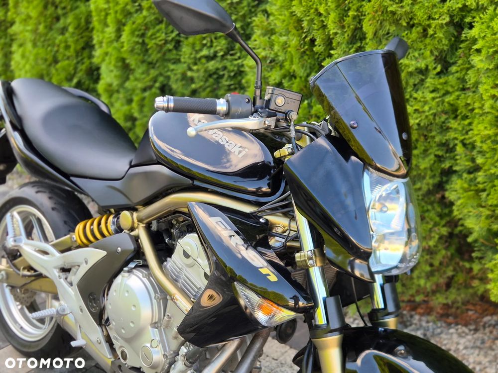 Kawasaki ER - 9