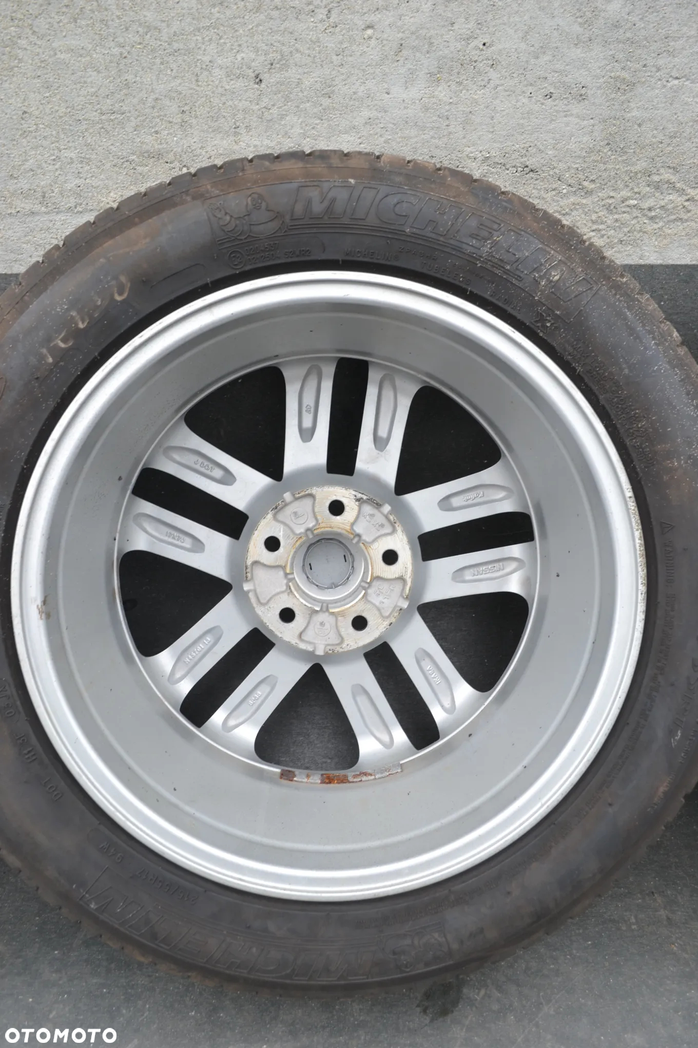 NISSAN JUKE LEAF QASHQAI TIDA ALUFELGI FELGI ALUMINIOWE 7x17 ET47 5x114.3 - 16