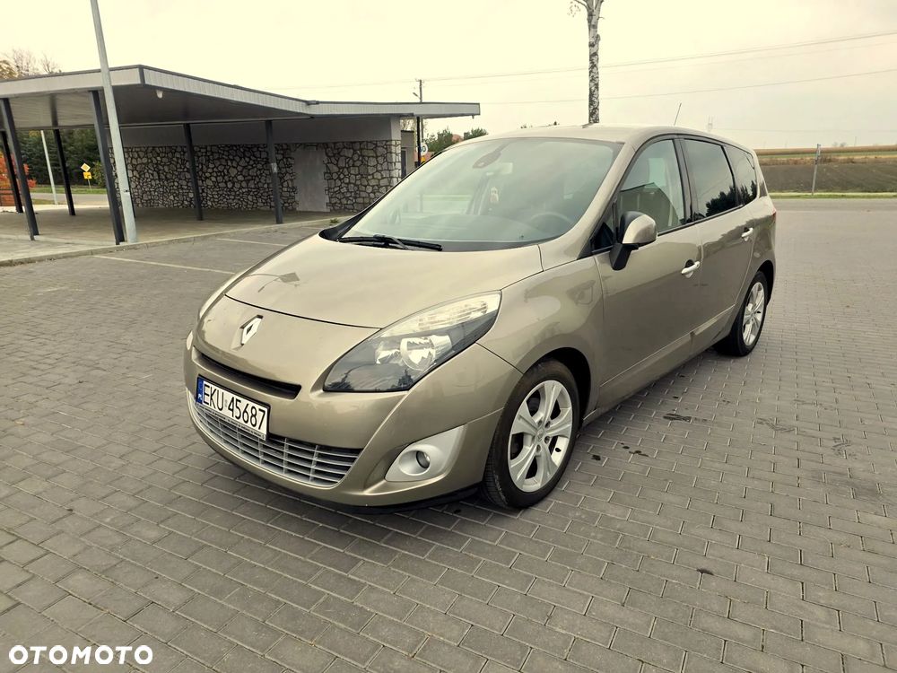 Renault Scenic - 26