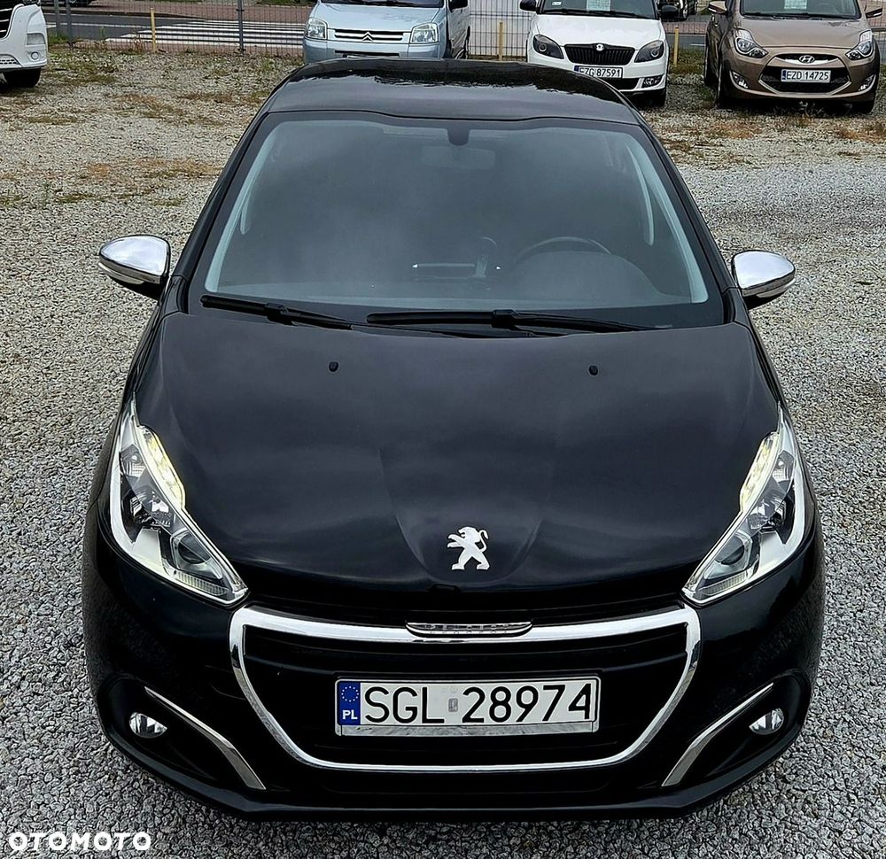 Peugeot 208 - 37