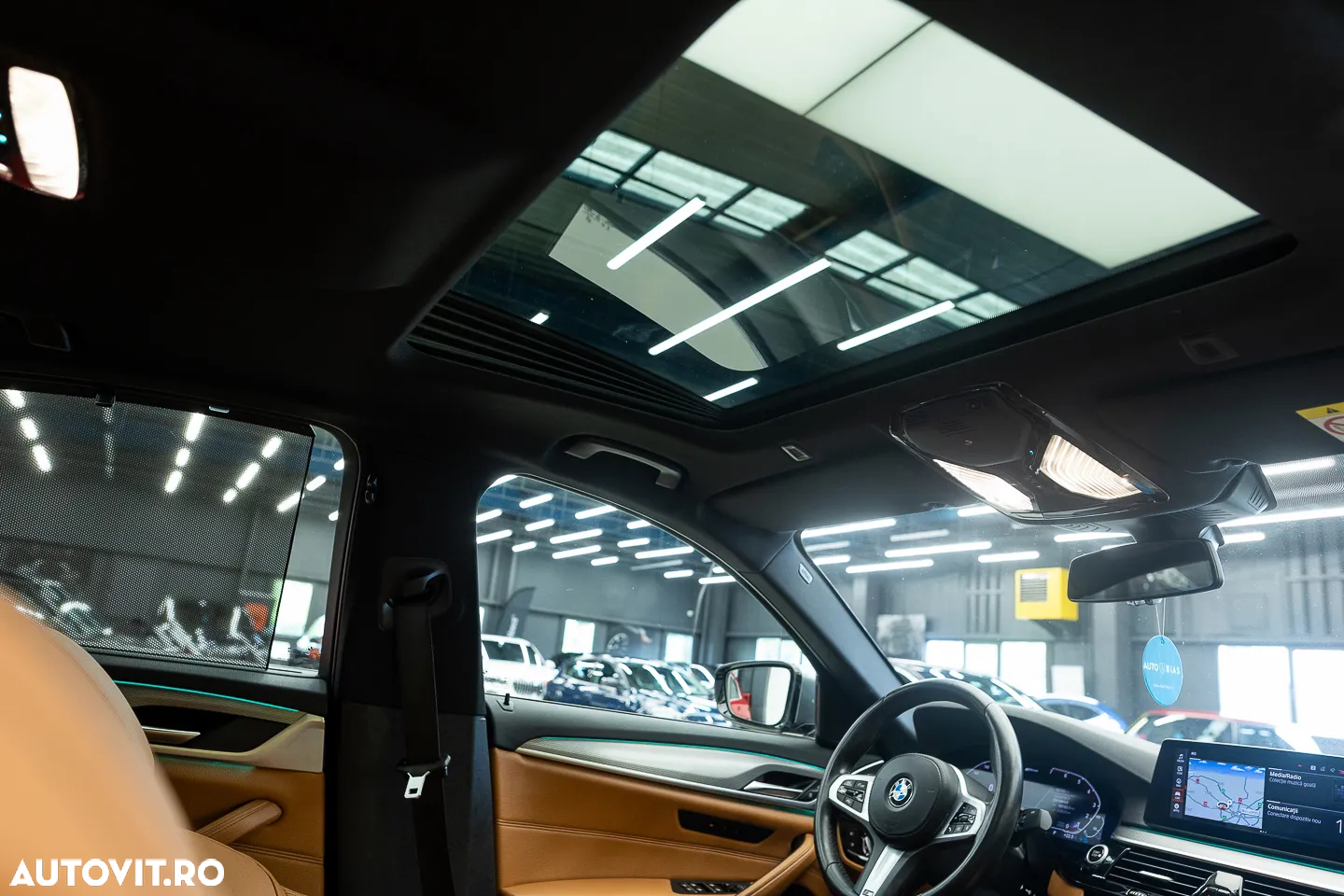 BMW Seria 5 530e Aut. M Sport Edition - 7