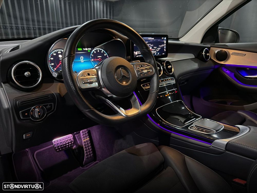 Mercedes-Benz GLC 300 de 4Matic 9G-TRONIC AMG Line — fotografia 14