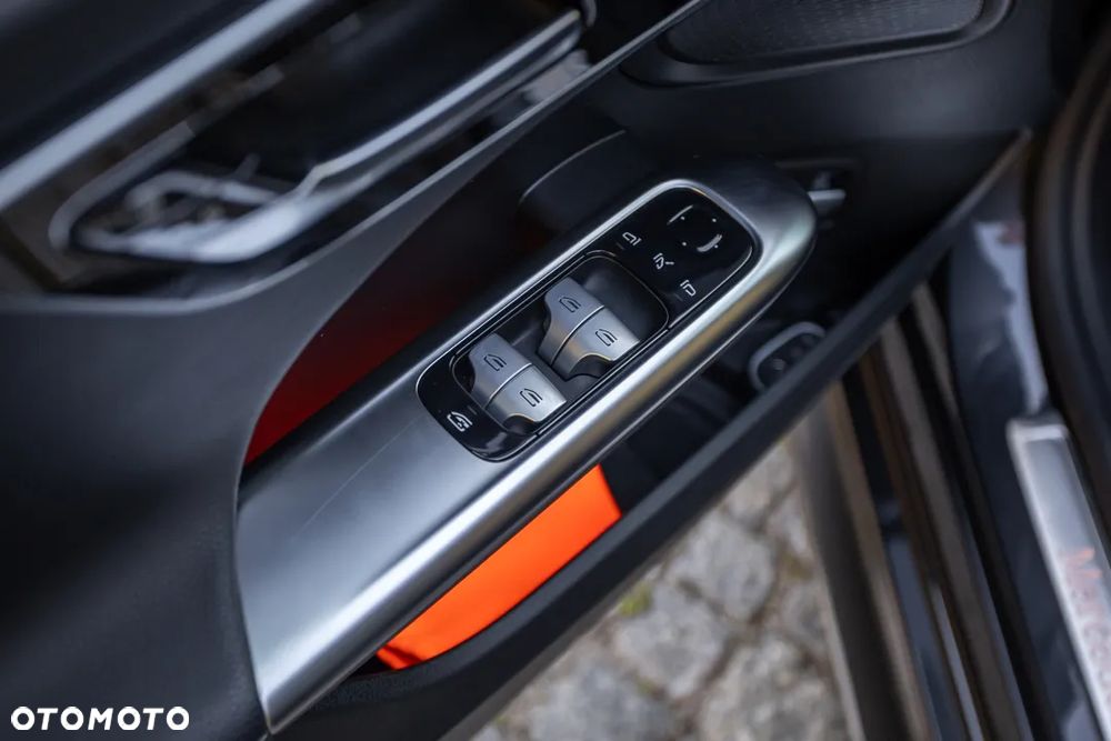 Mercedes-Benz Klasa C - 25