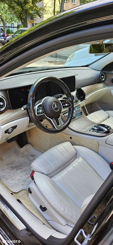Mercedes-Benz Klasa E - 6