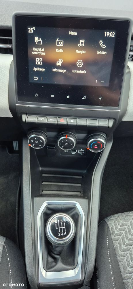Renault Clio TCe 90 EVOLUTION - 21