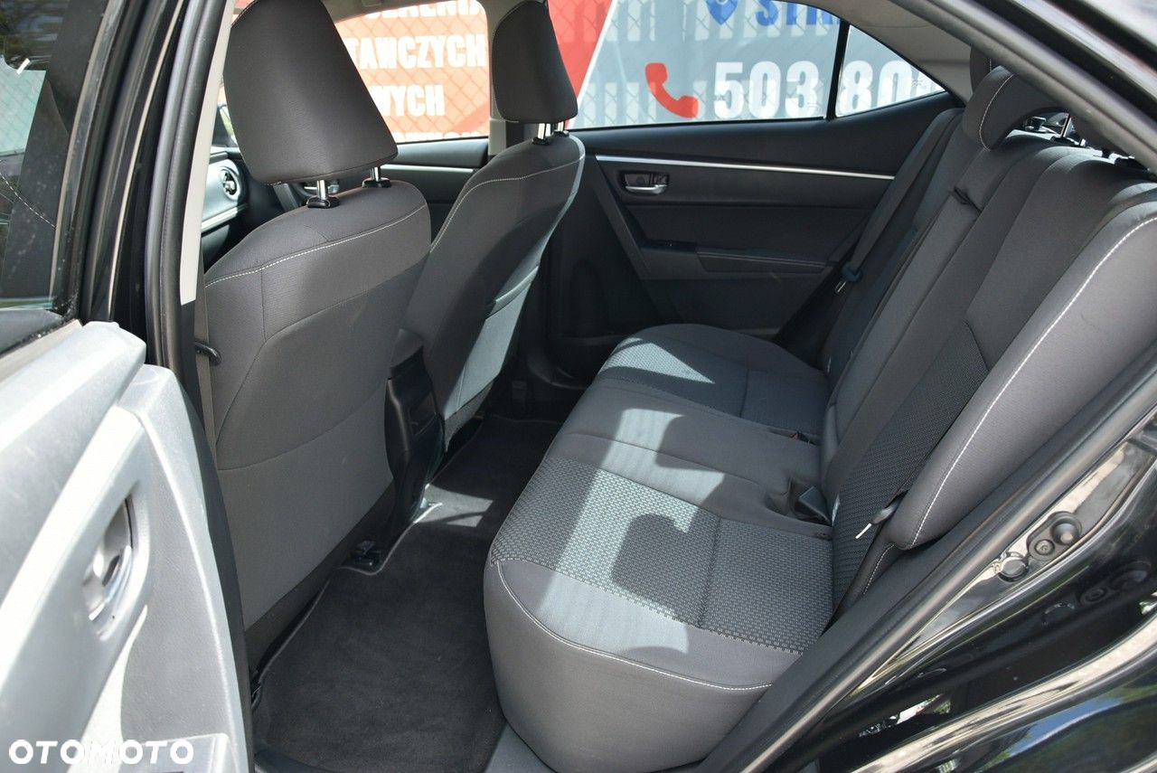 Toyota Corolla 1.6 Comfort - 13