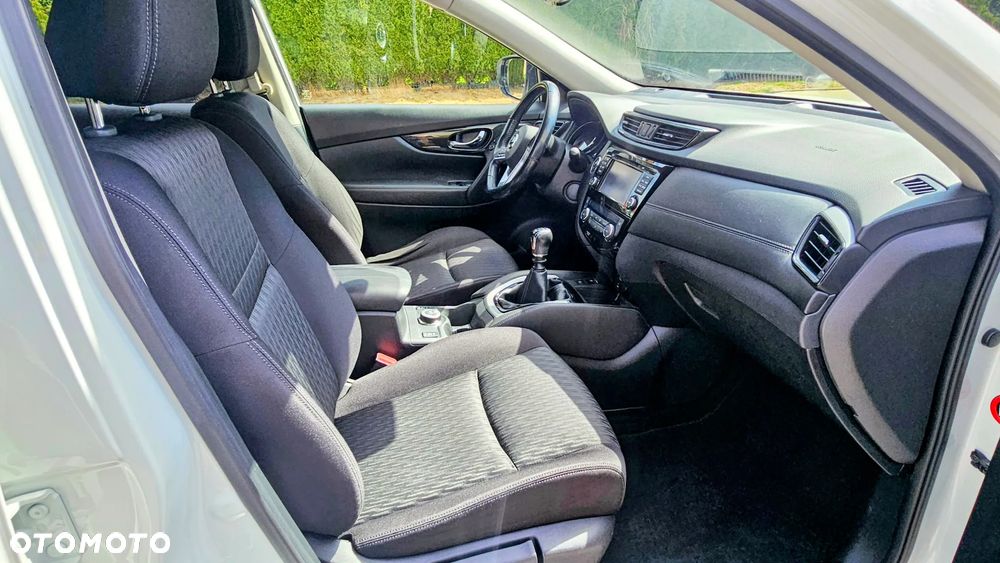 Nissan X-Trail 2.0 dCi N-Connecta 4WD - 16